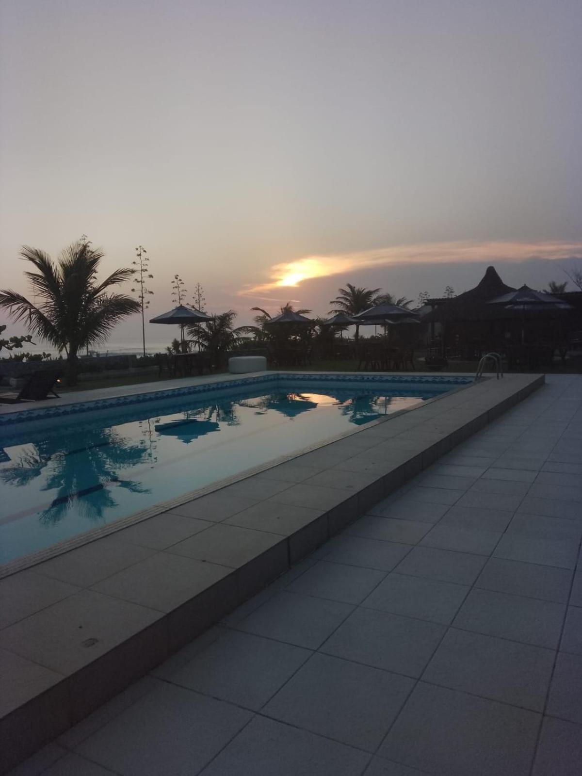 Castelhana Praia Hotel - Itauna סקווארמה מראה חיצוני תמונה